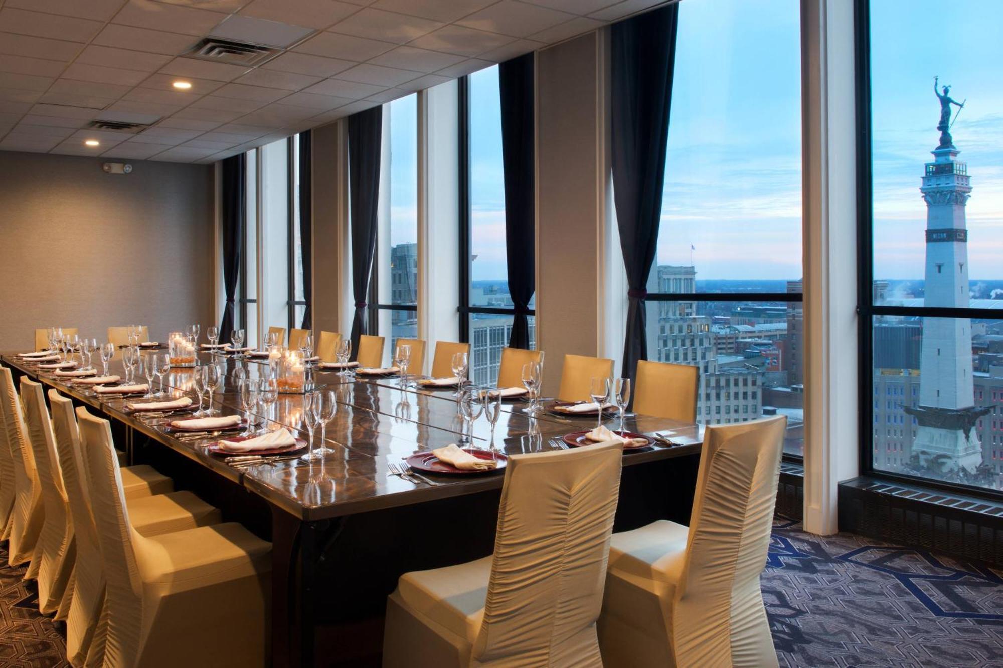 Sheraton Indianapolis City Centre Hotel Экстерьер фото