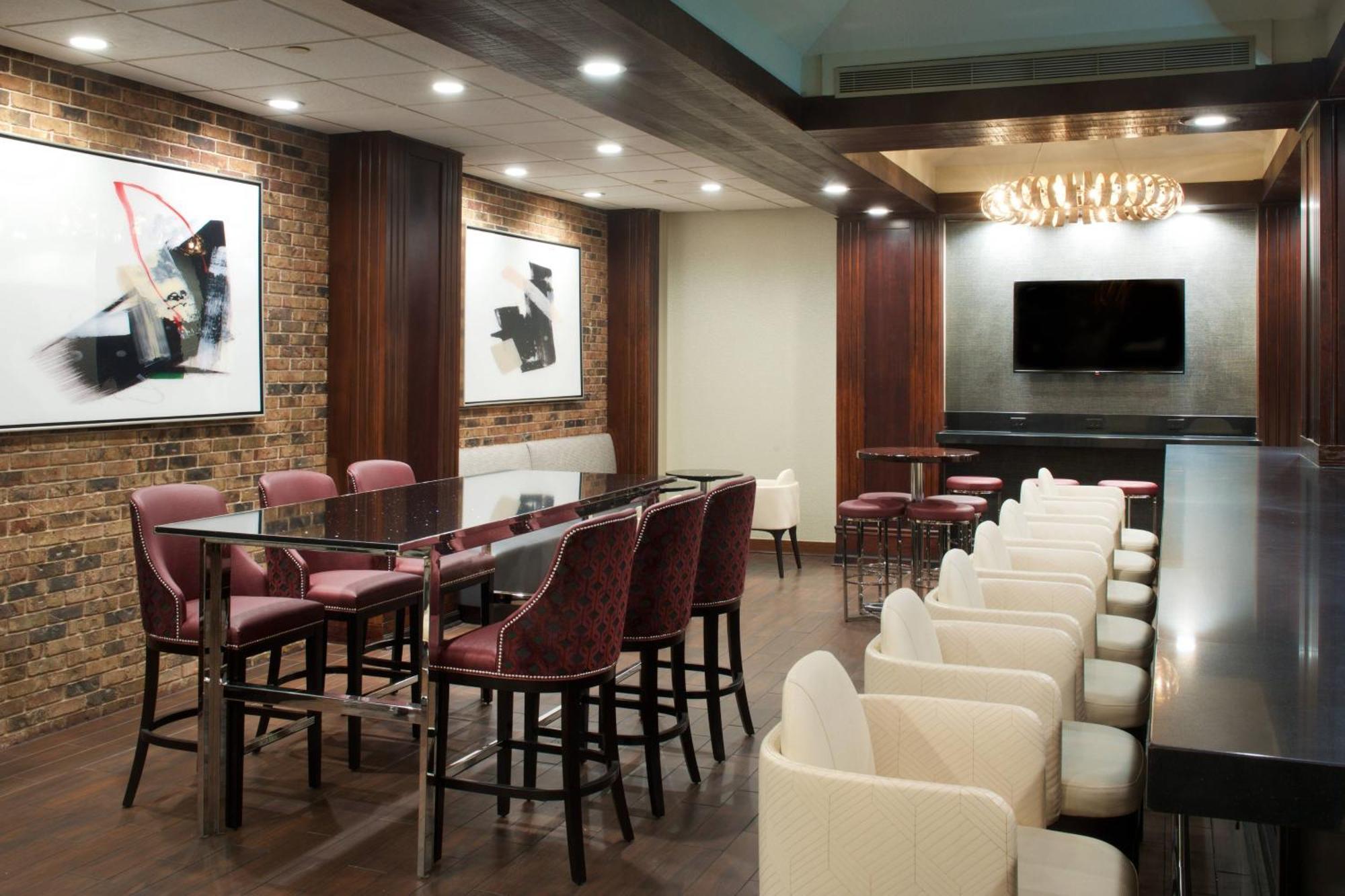 Sheraton Indianapolis City Centre Hotel Экстерьер фото