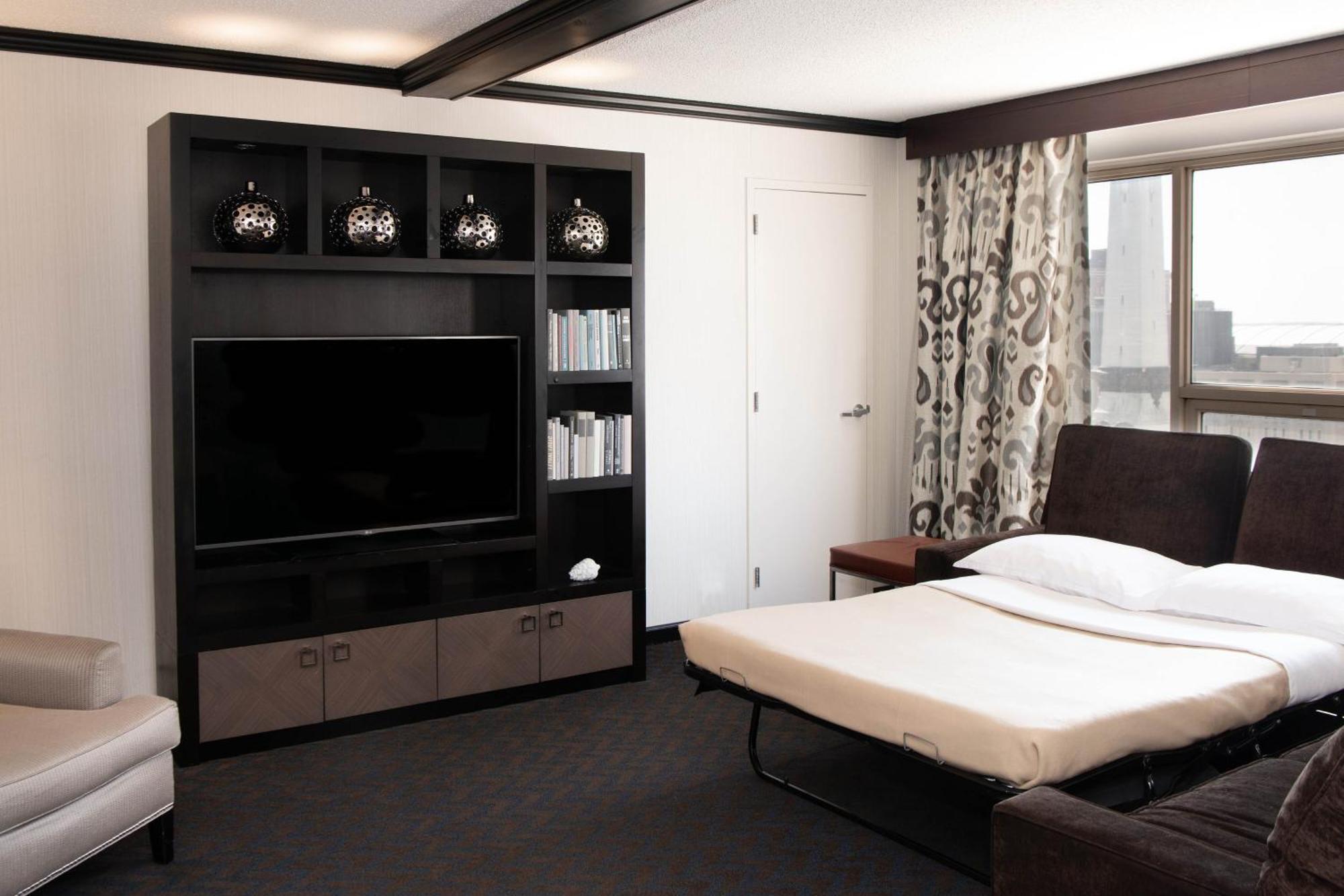 Sheraton Indianapolis City Centre Hotel Экстерьер фото