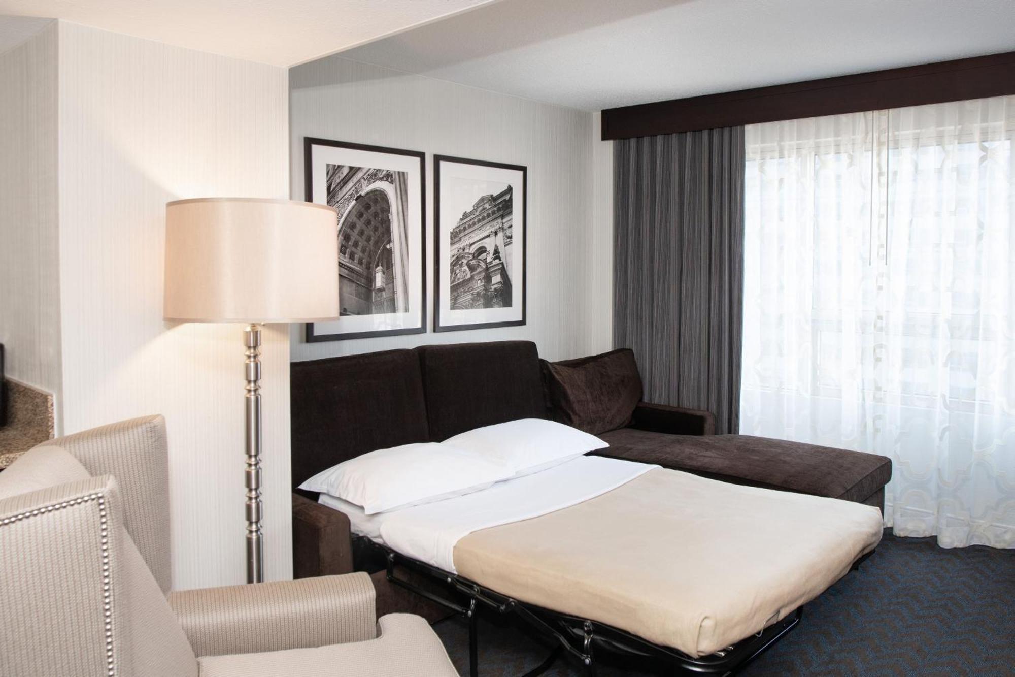 Sheraton Indianapolis City Centre Hotel Экстерьер фото