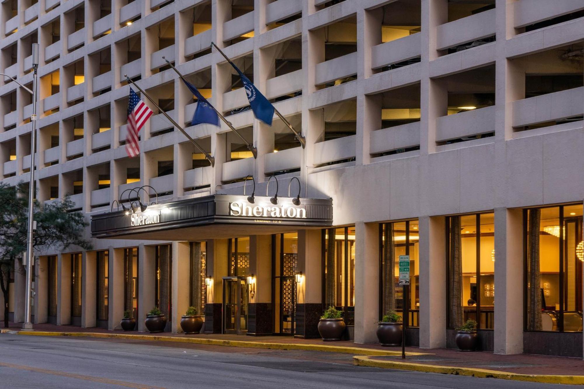 Sheraton Indianapolis City Centre Hotel Экстерьер фото